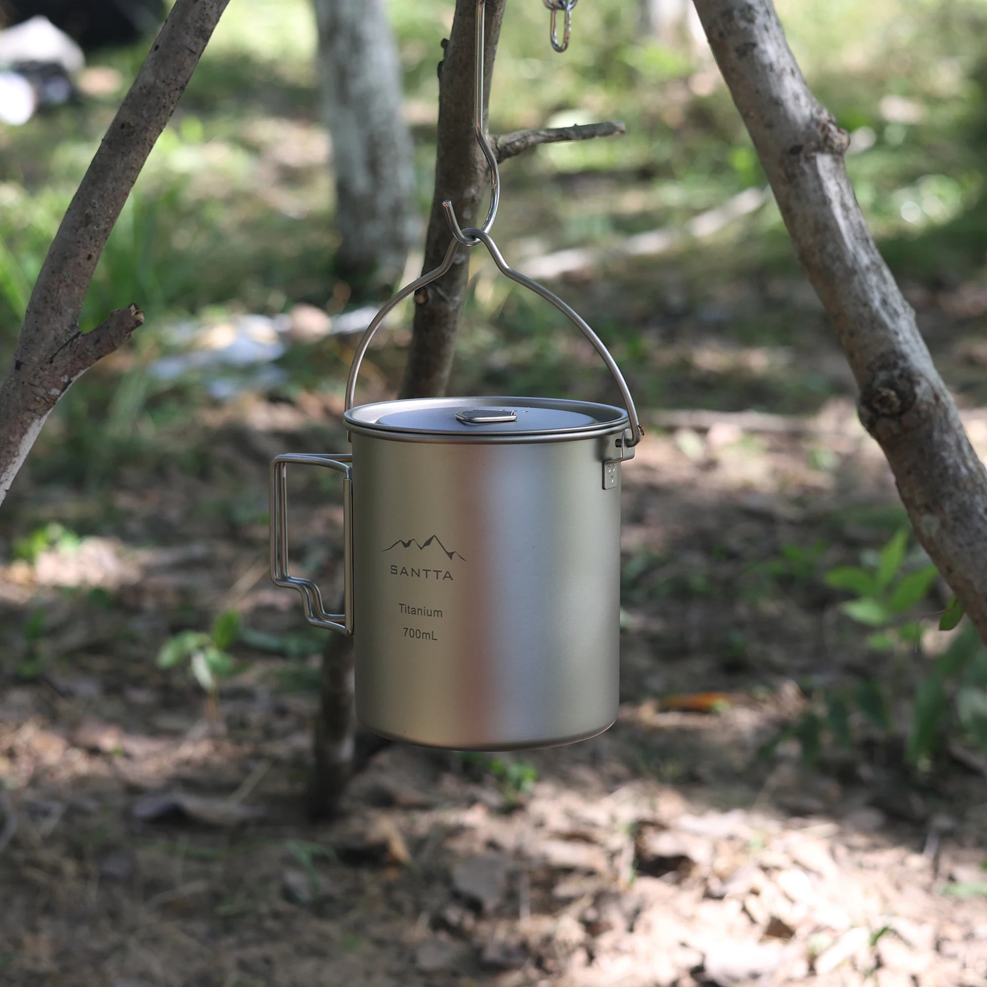 750mL Titanium Camping Pot- Lightweight Pot Mug with Bail Handle for Outdoor Camping, Hiking and Bushcarft