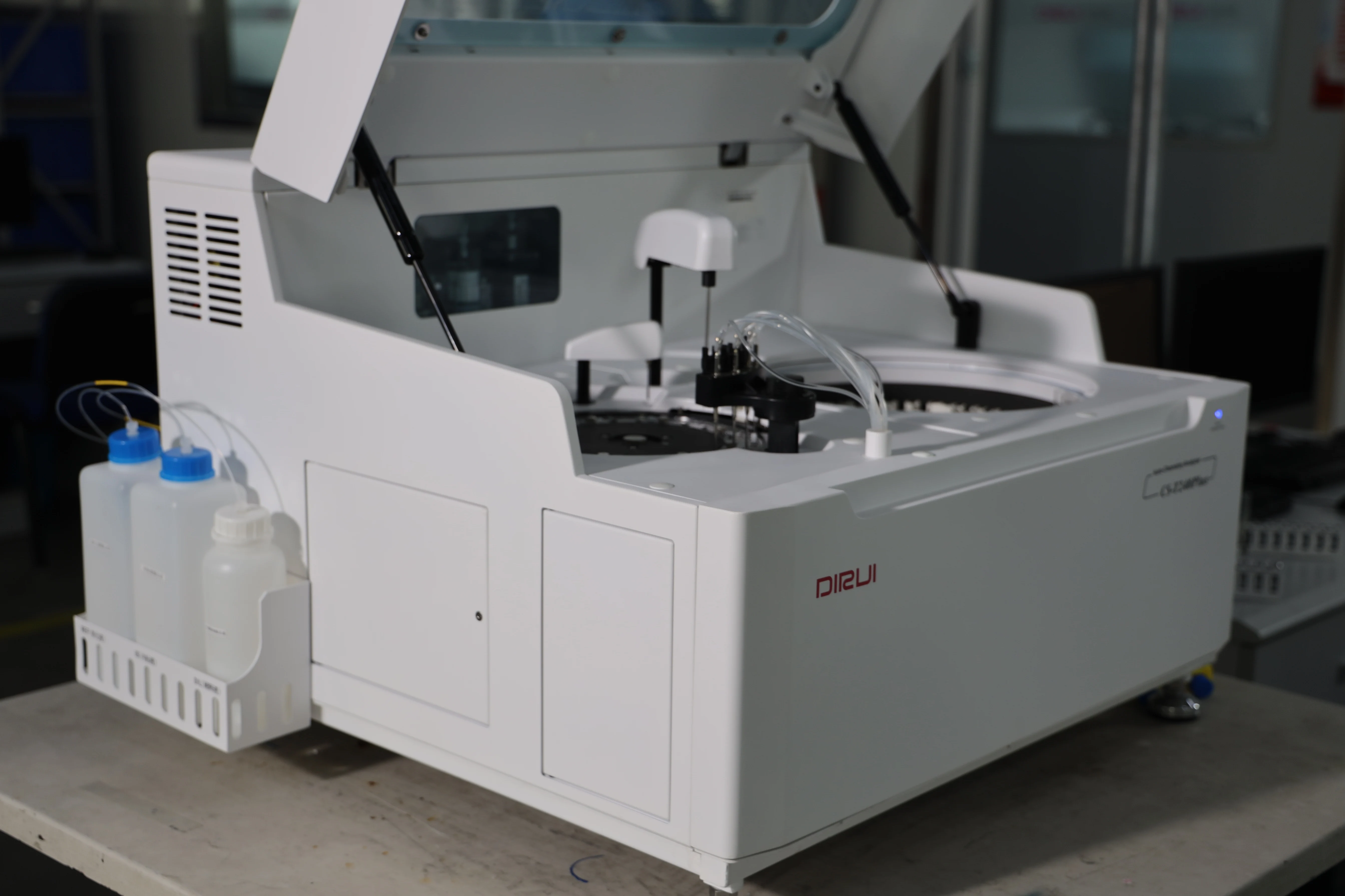 Clinical Laboratory hot selling Fully Auto Biochemistry Analyzer/Chemistry Analyzer