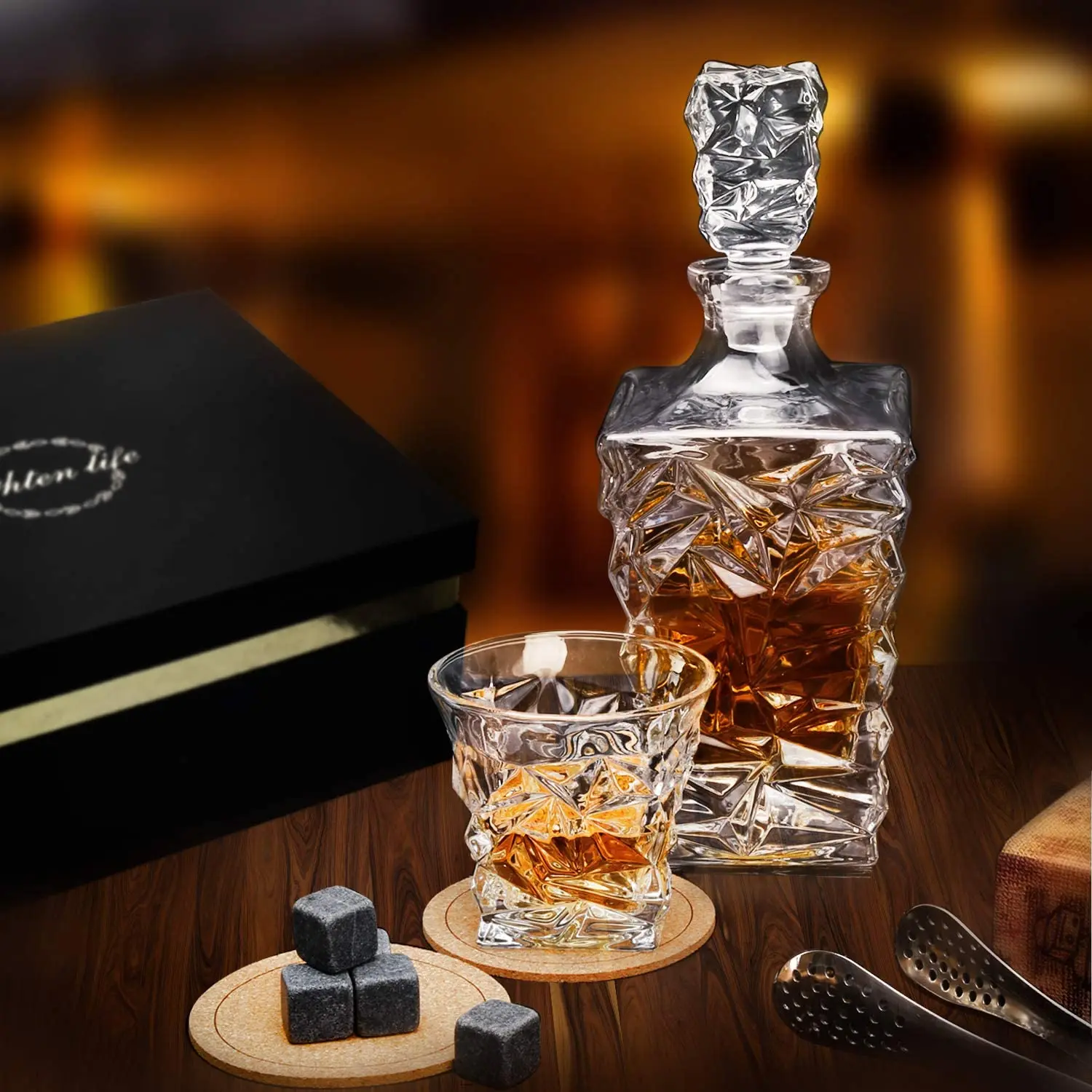Wholesale new design bohemia 700ml glass whiskey decanter set gift box
