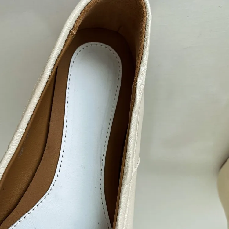 Handmade Women Flat Shoes Wholesale Genuine Leather Tabi Style Split Toe Soft Rubber Sole Ballet Shoes For Ladies