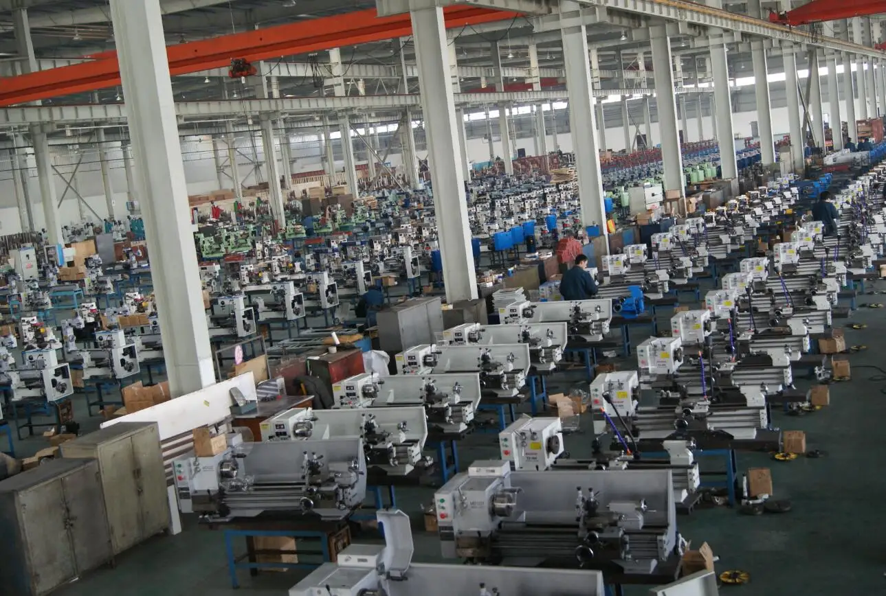 Hot sale CQ6125V /750 Variable speed mini  lathe machine with CE standard