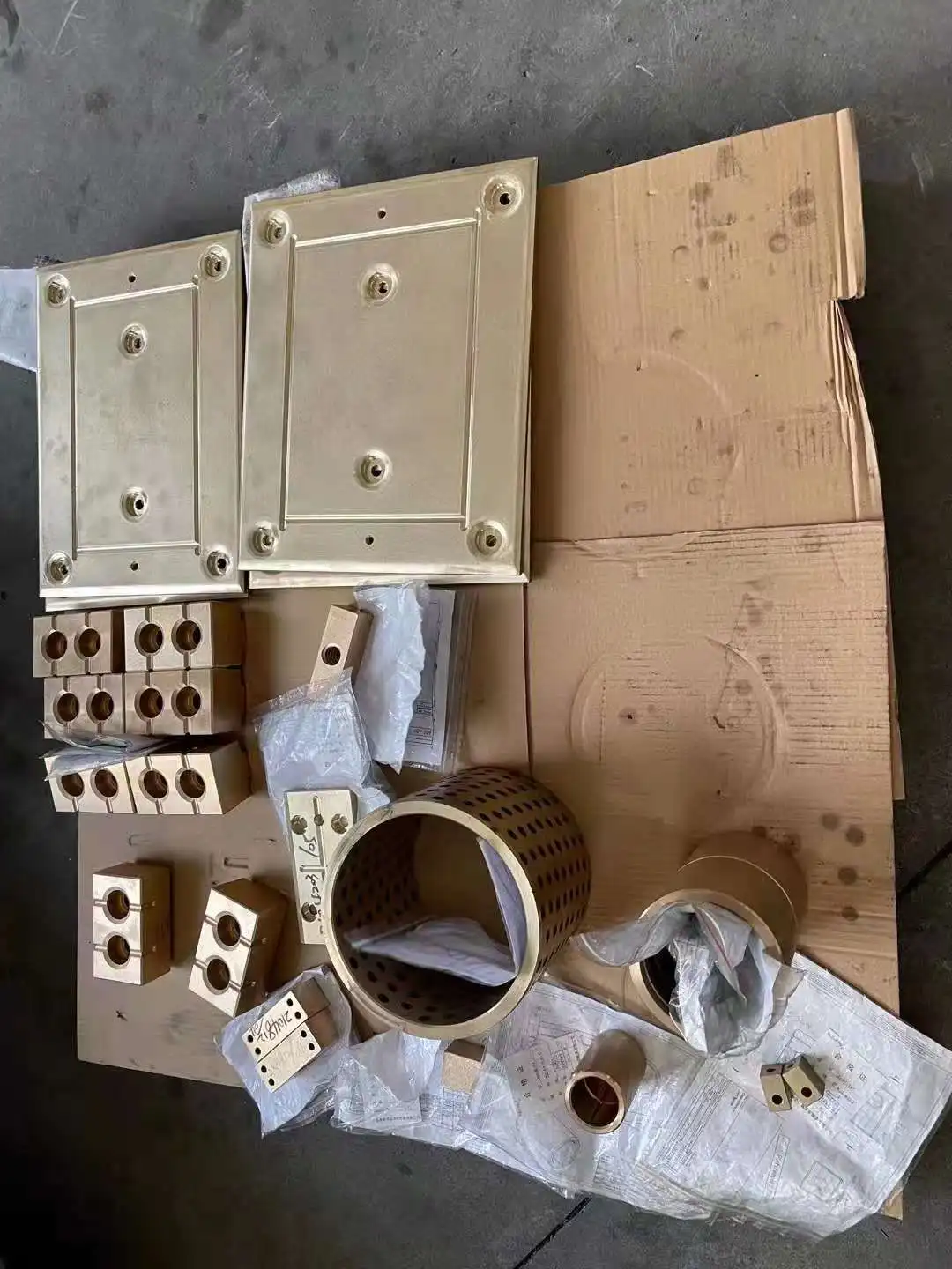 Various Sizes And Specifications CNC Machining Parts Custom Parts Copper Alloy Machine Element