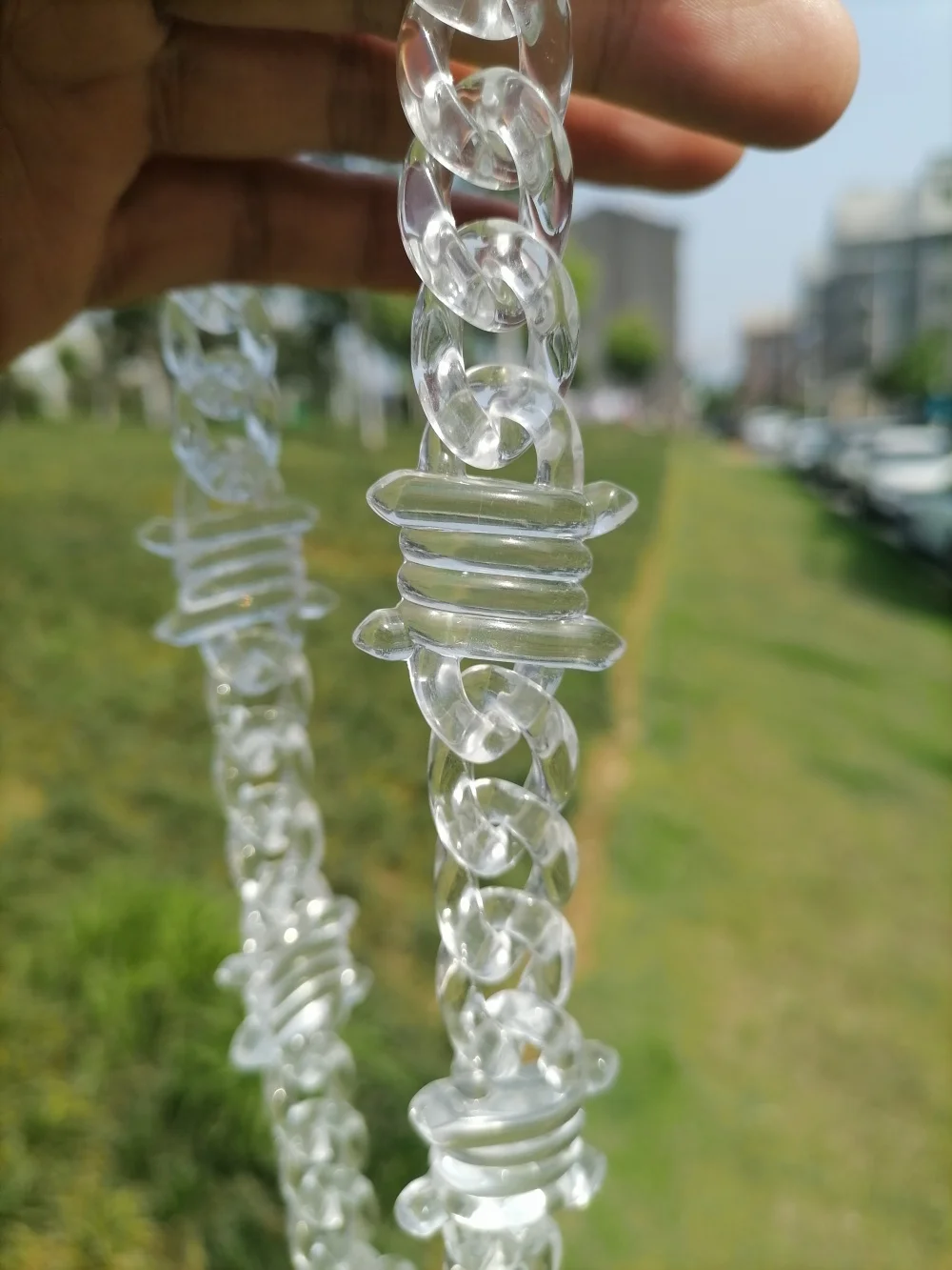 New Fashion Hyperbole Transparent Man Necklace Punk Iced Thorn Barbed Wire Acrylic Resin Chokers Necklace Party Jewelry Cool