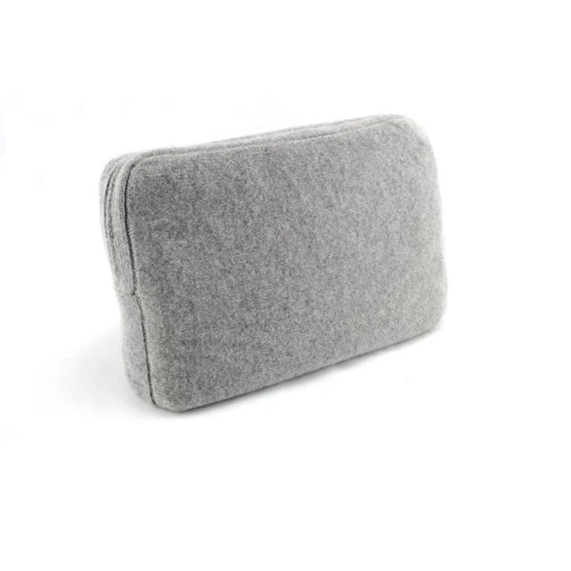 
Luxury Knitted Pure Cashmere Travel Set Kit with 4 Pieces blanket Eye Mask Socks Carry Case 