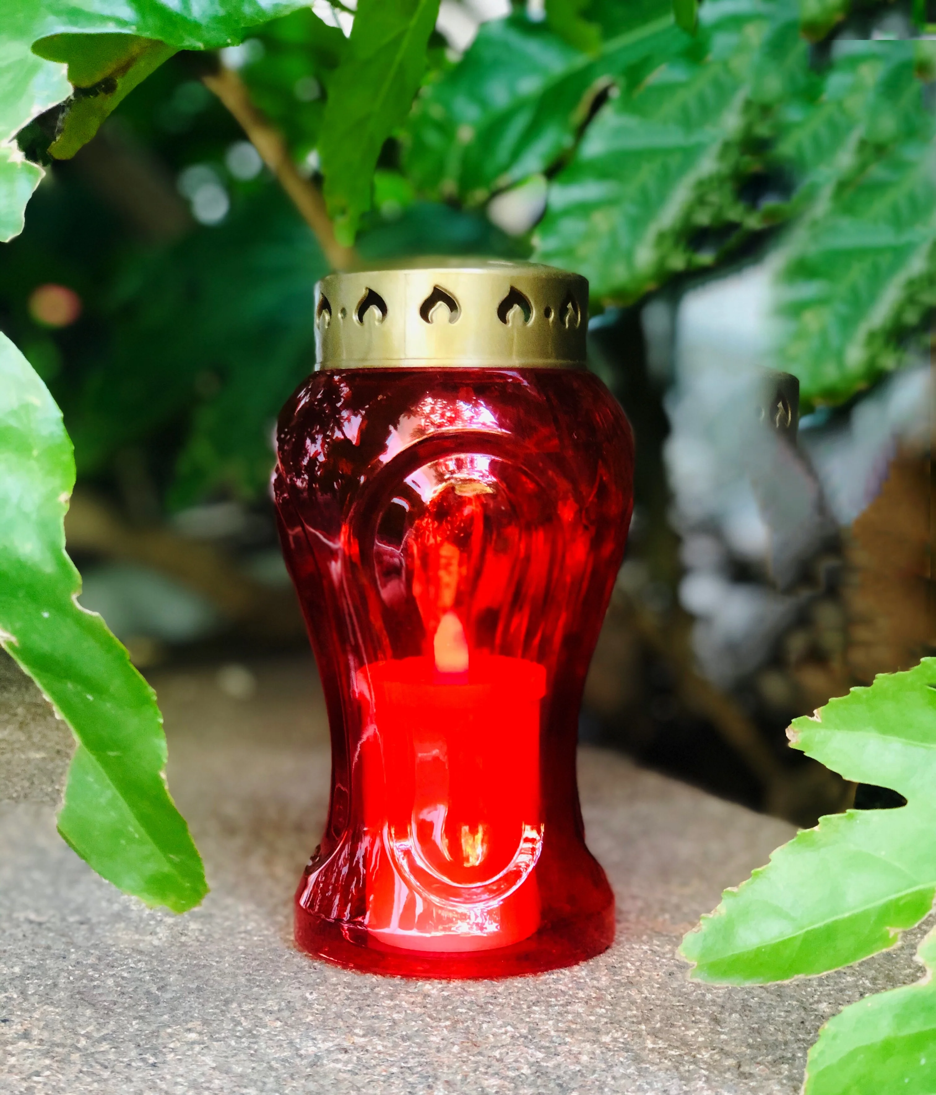 Original Red Plastic Bottle Enclosure Velas Cementerio Flickering Led Grave Candle Lights Cemetery Lamp Gravestone