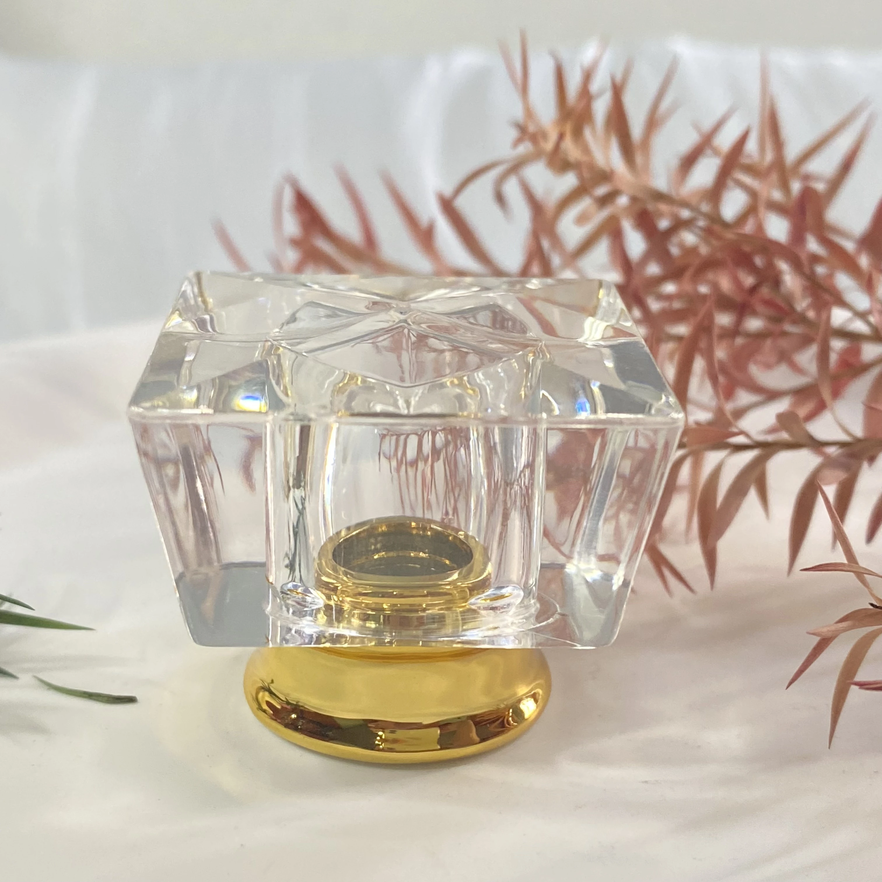 Perfume Caps Cosmetic Packaging Pump Sprayer Bottle Caps Plastic Perfume Cap