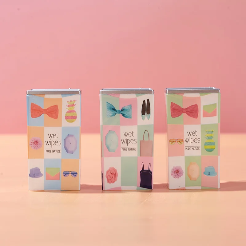 30pcs Household Wet Wipe Portable Non-irritating Baby Wipes Wholesale Cute Mini Canister Cleaning Wet Wipes Nappy ODM OEM