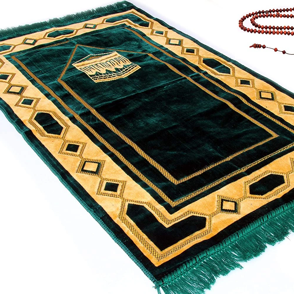 High Quality Islamic Portable Muslim Prayer Mat OEM ODM Top Design Raschel Fabric Rug