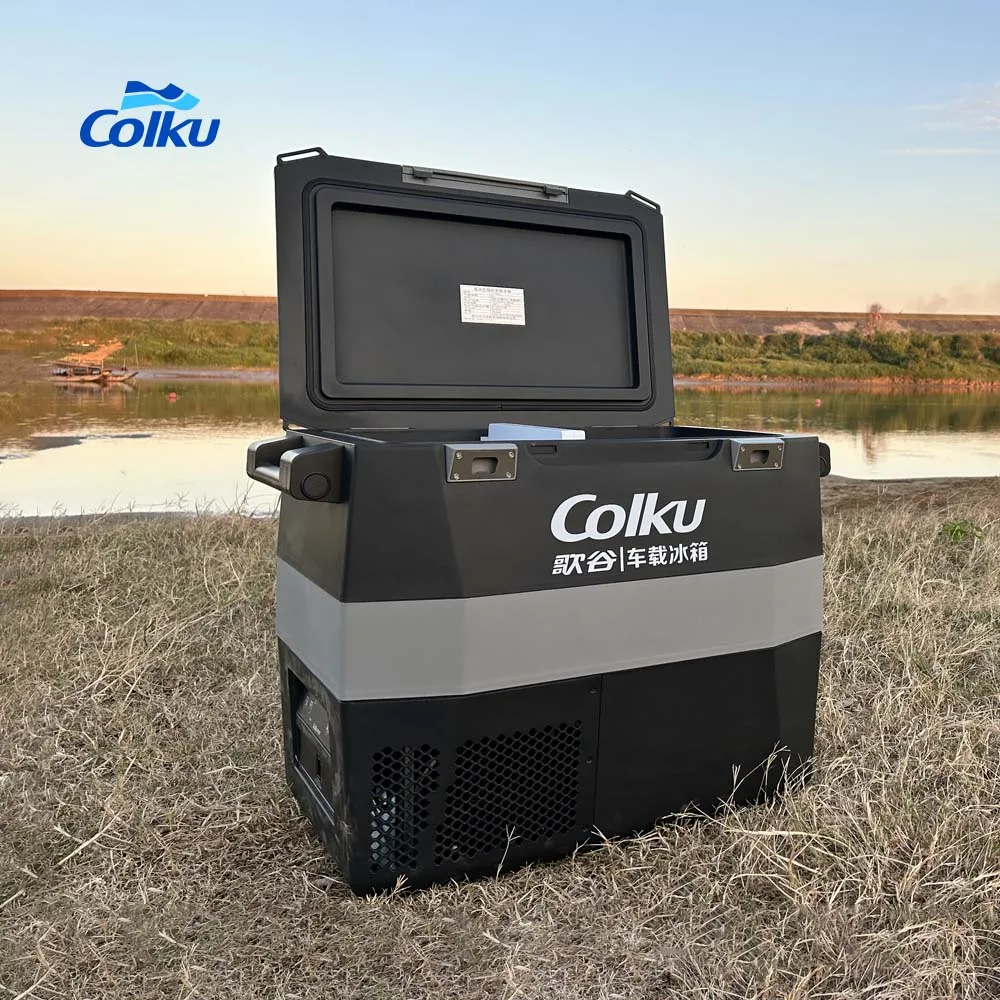 12v/24v Fridge Freezer Caravan Camping car accessory 59 liter refrigerator outdoor Refrigerator with wheel