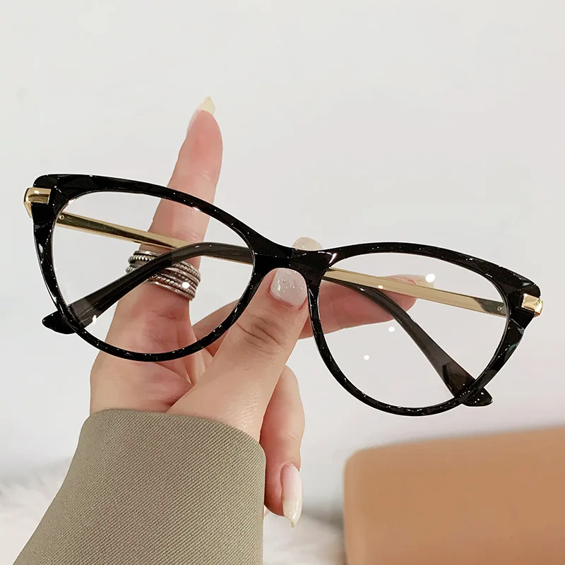 Photochromic Cat Eye Anti Blue Light 2024 Newest Women Men Glasses Wholesale Photochromic Blue Light Glasses Lens 2024
