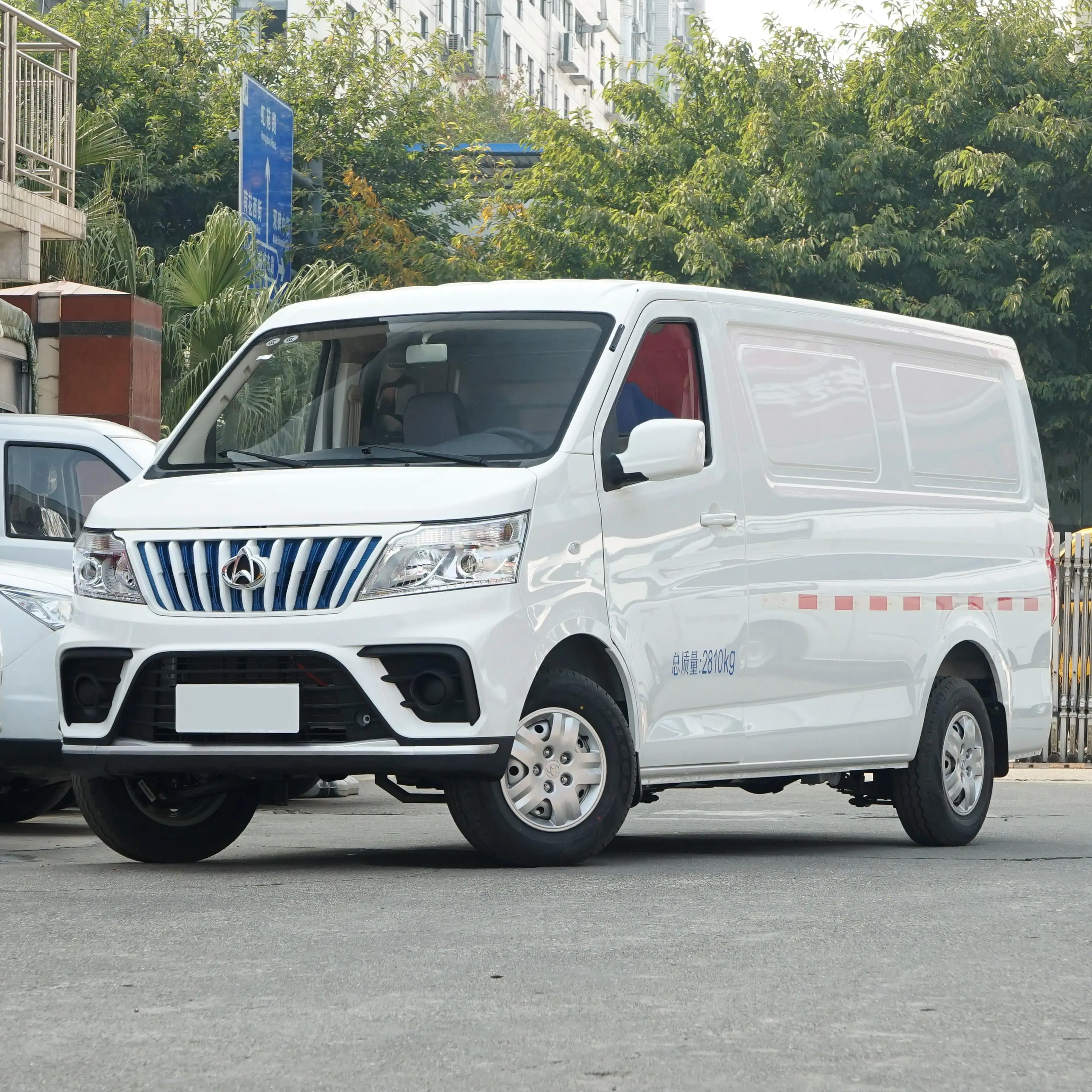 Electric Truck Electric Transport Car Changan ruixing EM80 new van high speed  truck cheap auto vehicles ev car used cars