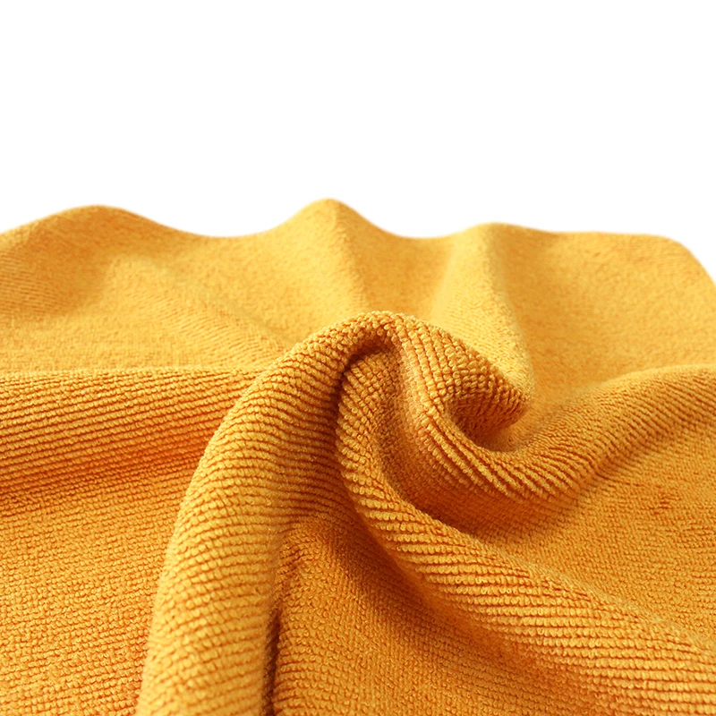 Maxshine 40 x 40 Edgeless Ultra Microfiber car drying towel  for wax removal