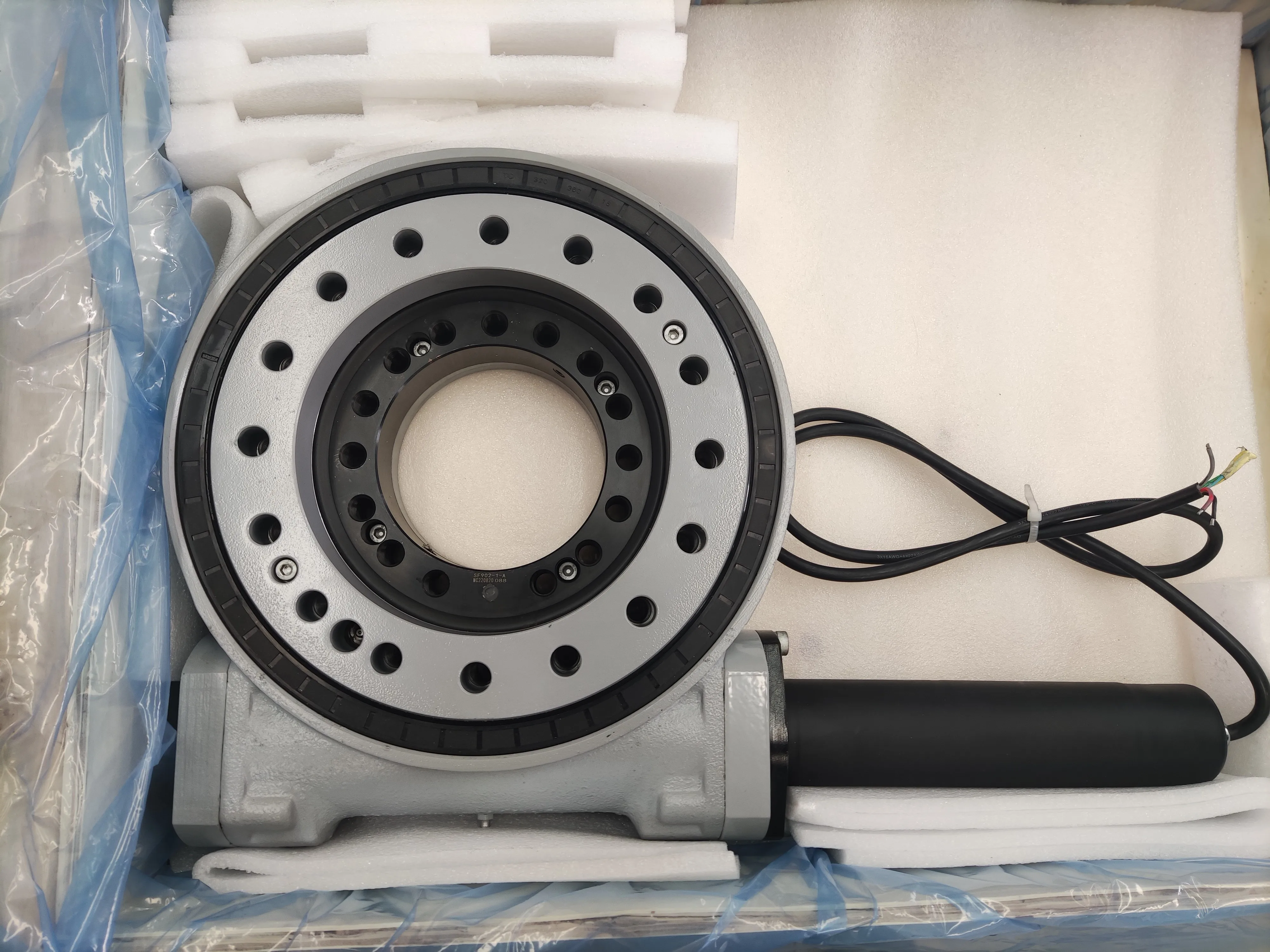 Se9 Single Worm Gear Slewing Bearing for Solar Tracker