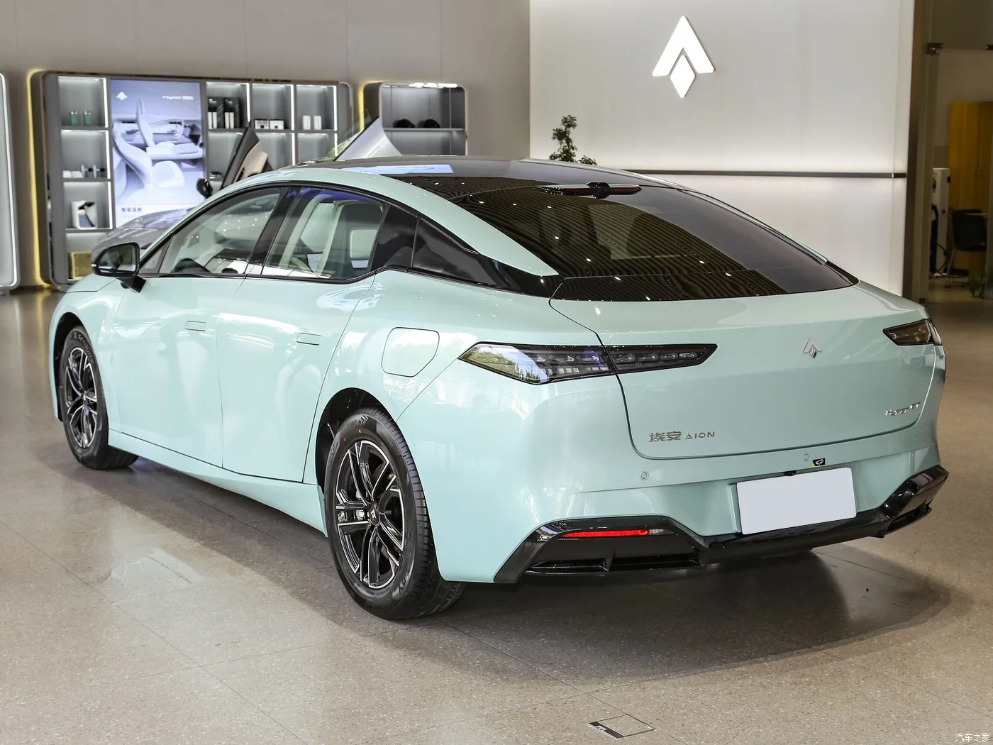 2023 GAC Aion Hyper GT 560 заднеприводная технология версия нового энергетического автомобиля