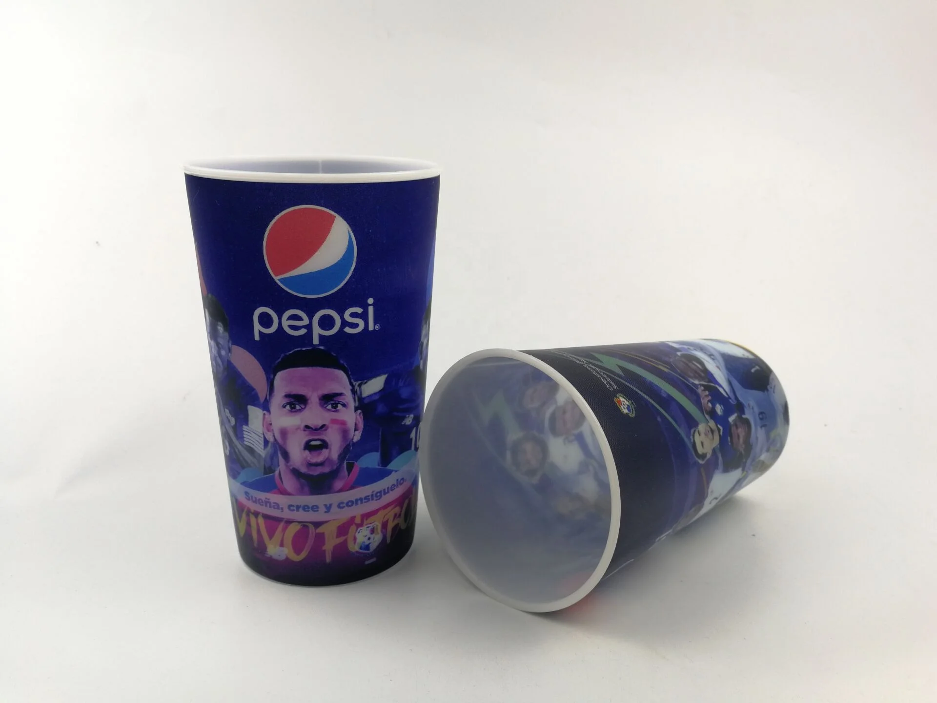 Wholesale PP plastic cup 3d lenticular model kids cups