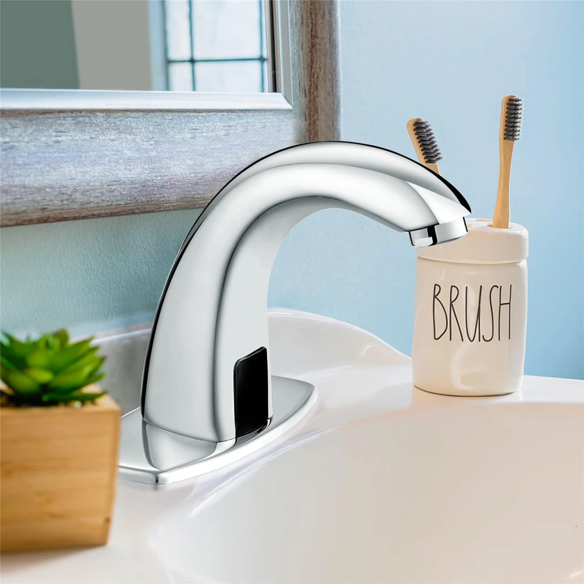 CYEN durable construction temperature control no leakage chrome automatic sensor faucet touchless bathroom sink faucet