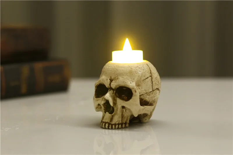 High Quality Environmentally Friendly Resin Skeleton Candle Holder Container For Halloween