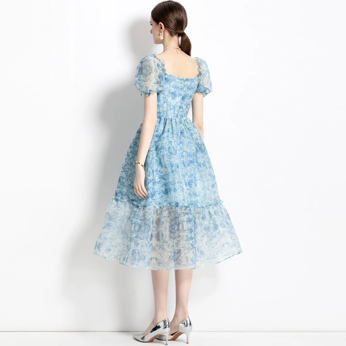 Elegant Style High-Waisted Design Short Seersucker Sleeve Dress Fancy Embellished Prom Dress