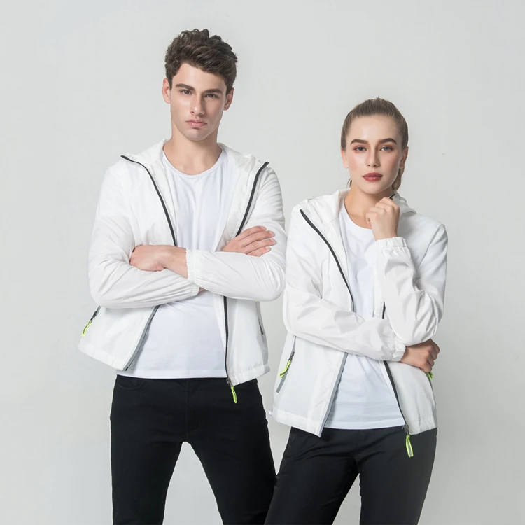 
Wholesale Men Tracksuit Windbreaker With Zipper Custom Windbreaker Track Suit Solid Color Nylon Windbreaker Jacket 