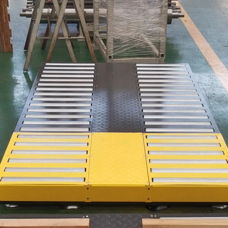 Simple assembly line gravity roller conveyor for robot