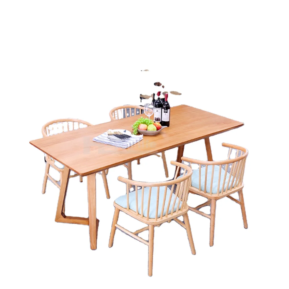 Набор столовых приборов для ресторана