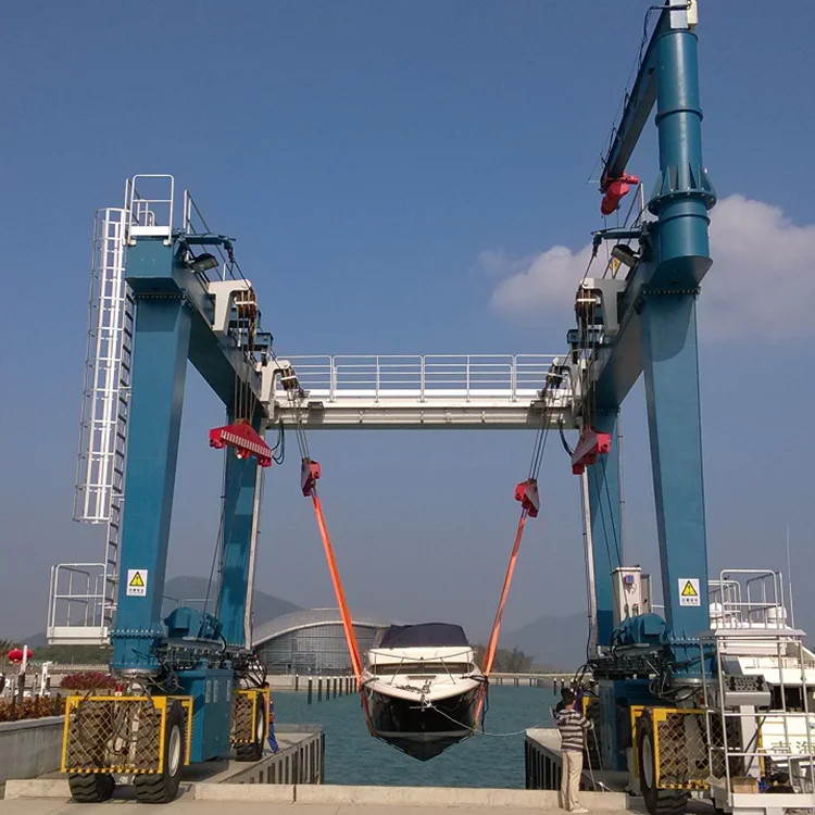 300ton Marine Crane 200 Ton Yacht Boat Lifting 100ton Travel Lift Cranes for Shipyard Using
