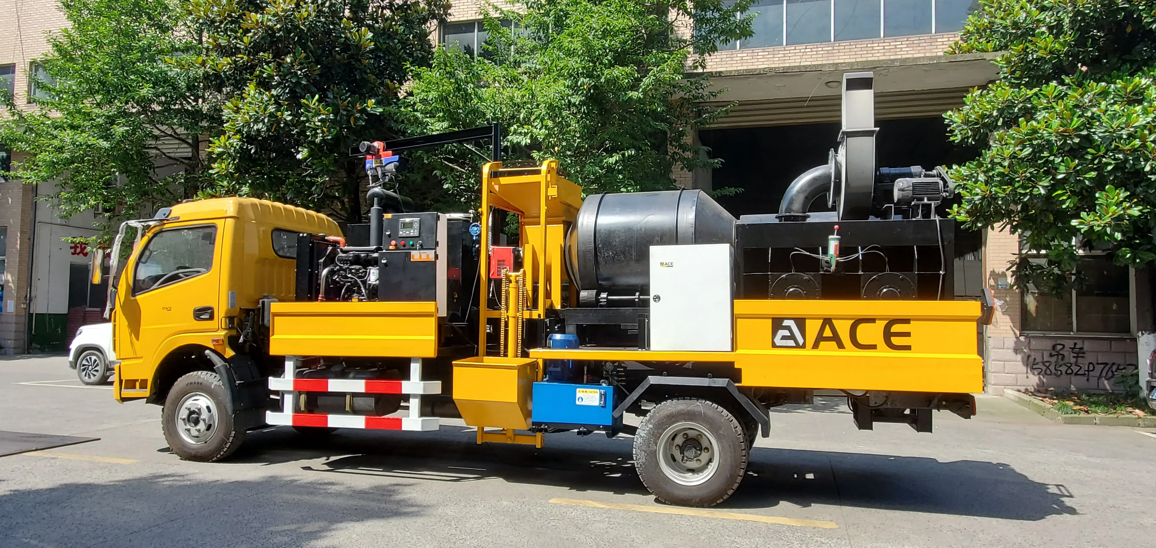 IKOM Truck Mounted Mobile Asphalt Patch Plant