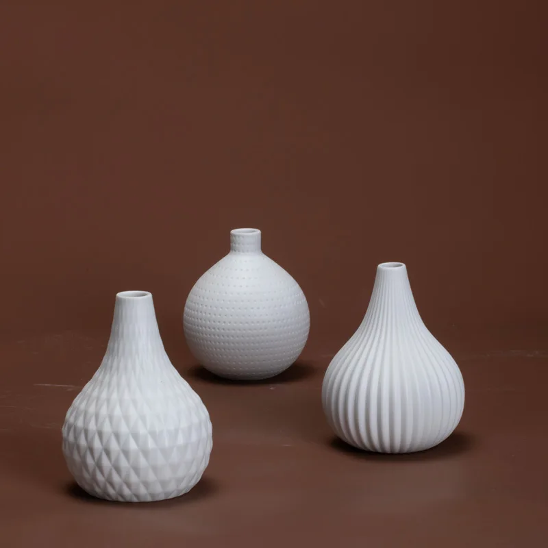 Customized Modern Ceramic Flower Vase Porcelain Vases Ceramic Home Decor Colorful Ornaments For Living Room