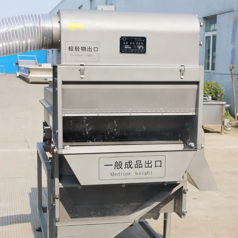 Fruit and vegetable food screening equipment is used for pre-packaging