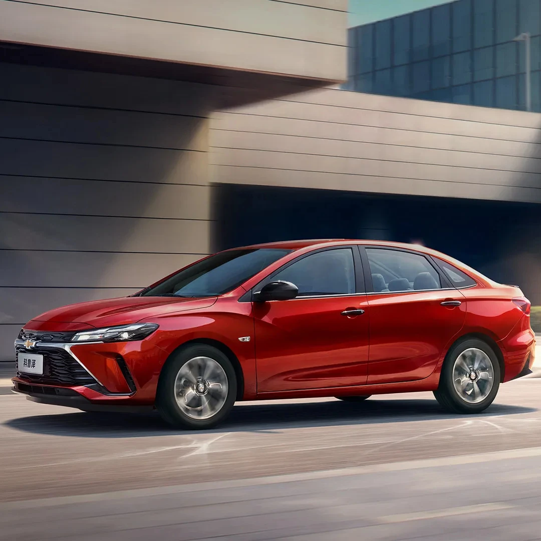 Chevrolet Monza гибридный автомобиль экспорт из Китая автомобильный компактный седан 1 5 л 113 л.с. 3 т 48 В высокая скорость 195 км бензин дешевые автомобили