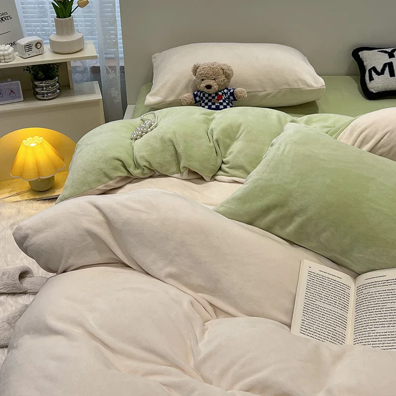 Short Wool Milk Edging Velvet Comforter Set Queen Size Bed Sheet Set Velvet Bedding Set