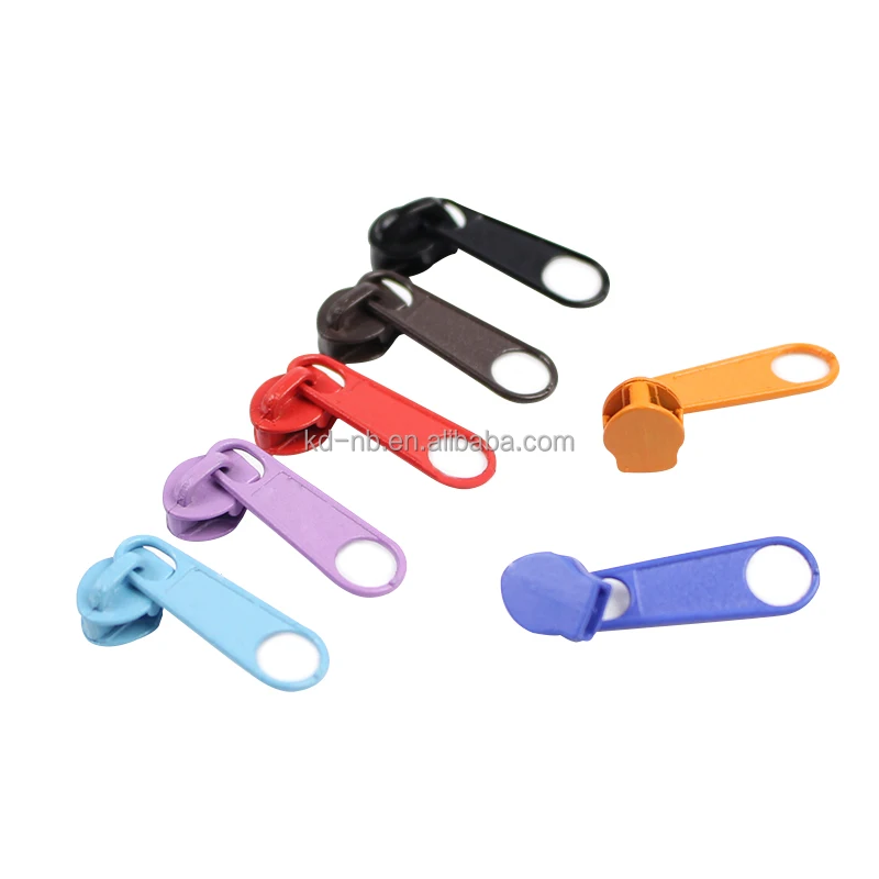 Higher Quality Customized Fashion Zipper Slider Zipper Puller in Sewing or Garment