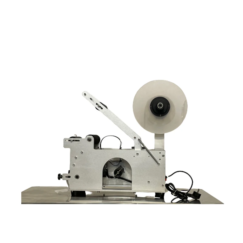 Полуавтоматическая машина для нанесения этикеток на круглые бутылки MT50