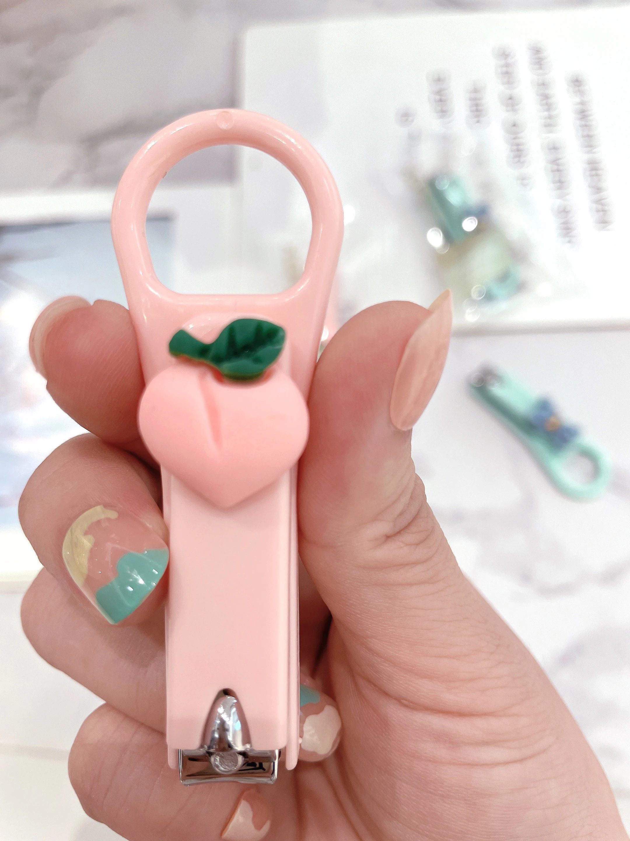 SBELLE Hot Sell Top Multifunctional Corta Cutculasnail Cuticle Nipper Pedicure Cuticle Nail Nippers Cutical Nail Nippers HRC Gua