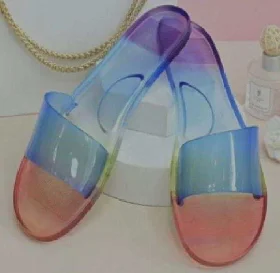 2022 Fashion Summer Sandals Clear Shoes Slip-On Jelly Shoes Ladies Flat Beach Sandals Outdoor Woman Slides