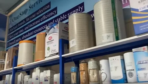 Heavy truck 10 ton cargo spare parts VG1540080211 F3000 fuel filter assembly sinotruck howo 371 spare parts