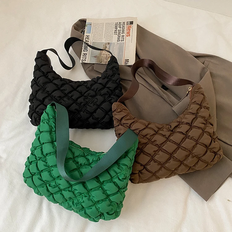 Guangzhou Factory High Quality Ladies Cotton Filling Padded Sling Puffy Shoulder Purses And Handbag Quilted Puffer Bag