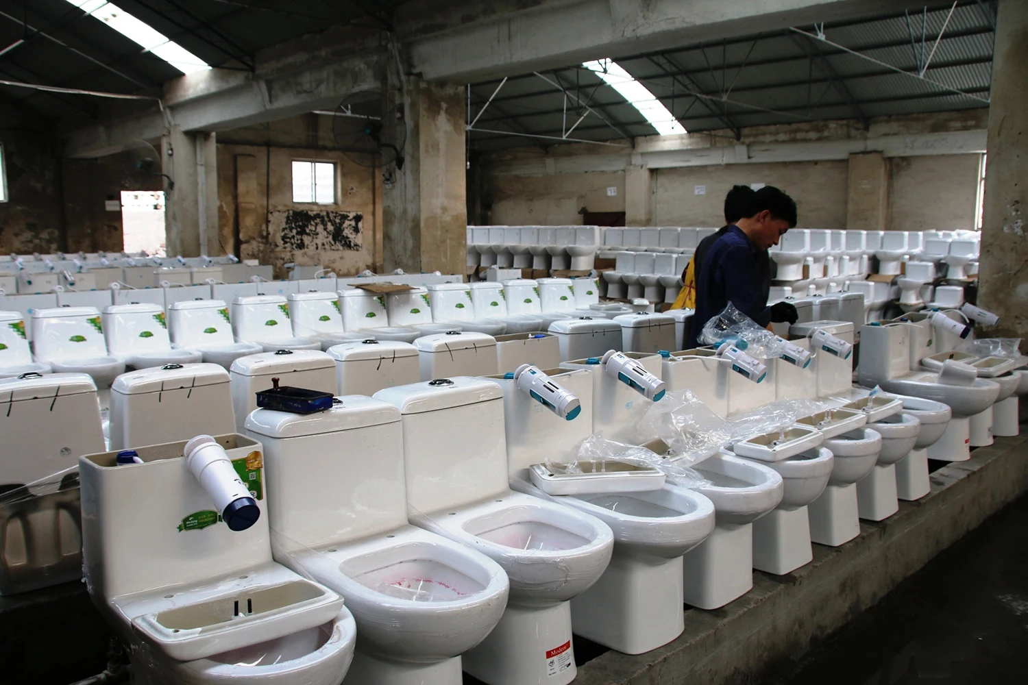 AIDI Hot Selling Water Saving South America Asia Bathroom Siphonic Inodoro WC One Piece Toilet