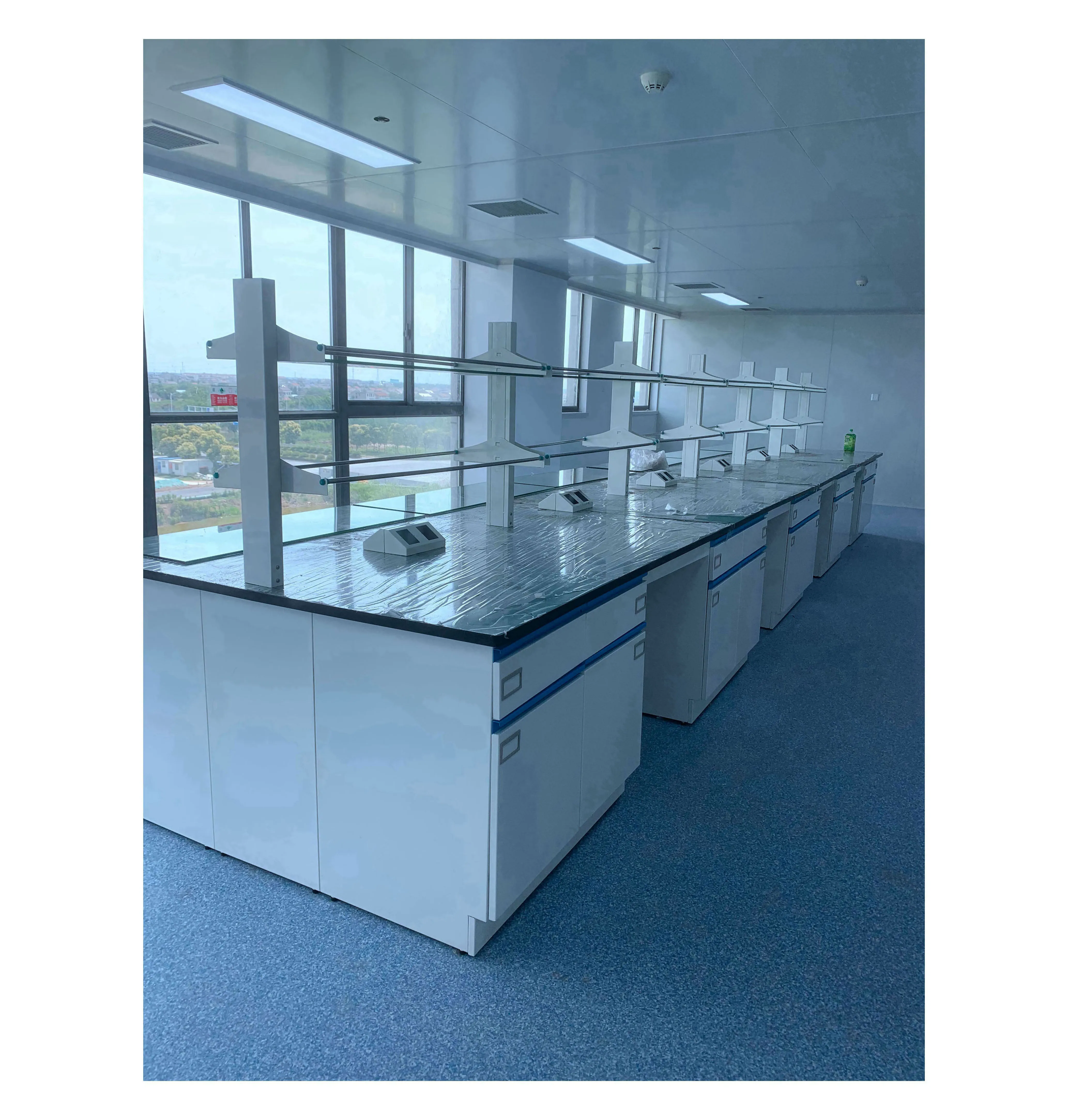 High Quality School University Chemical Resist Central Laboratory Workstation