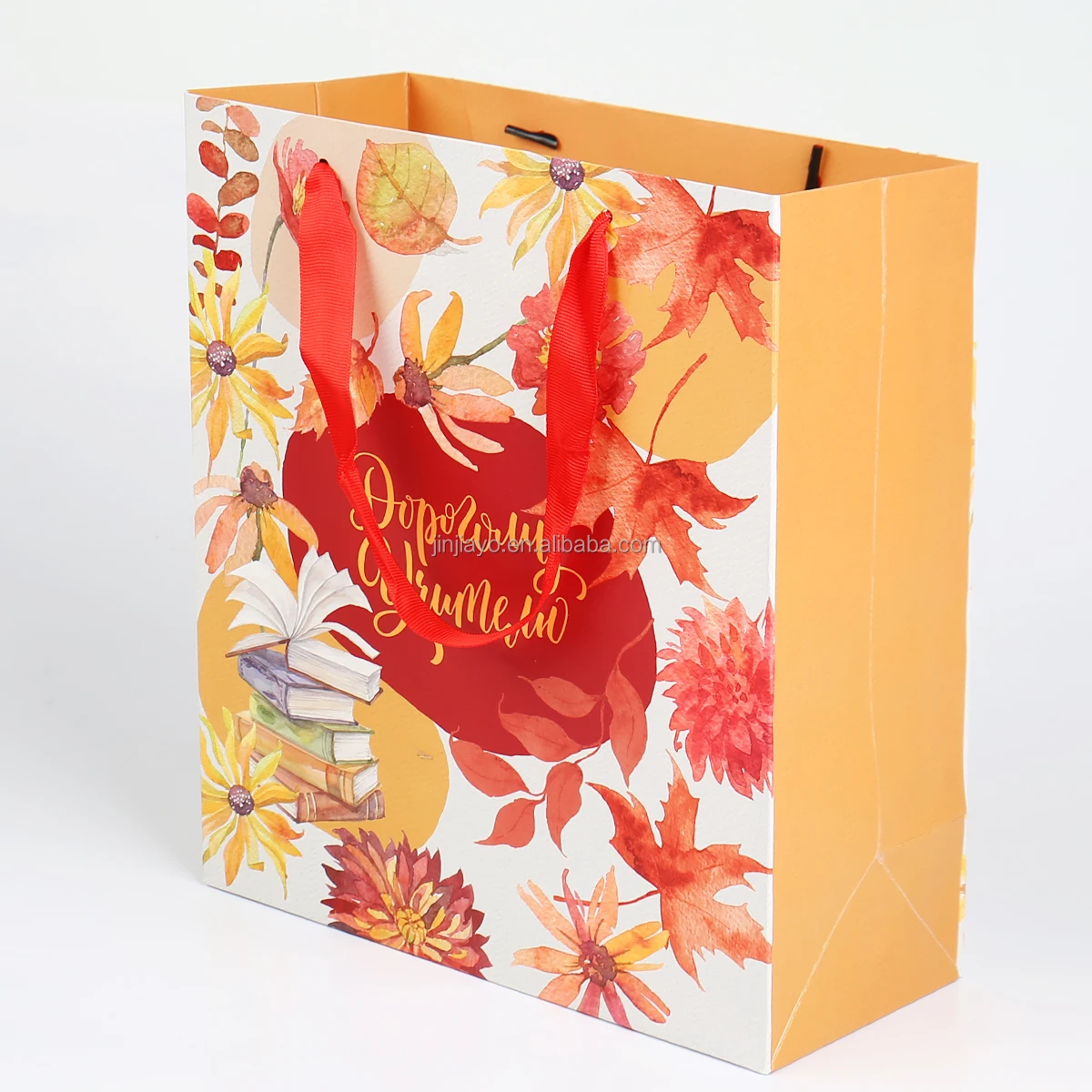 Custom Recyclable Christmas Cardboard Tote Bag Gold Foil Embossing Vanishing Matt Lamination Gift Box Packaging Exquisite