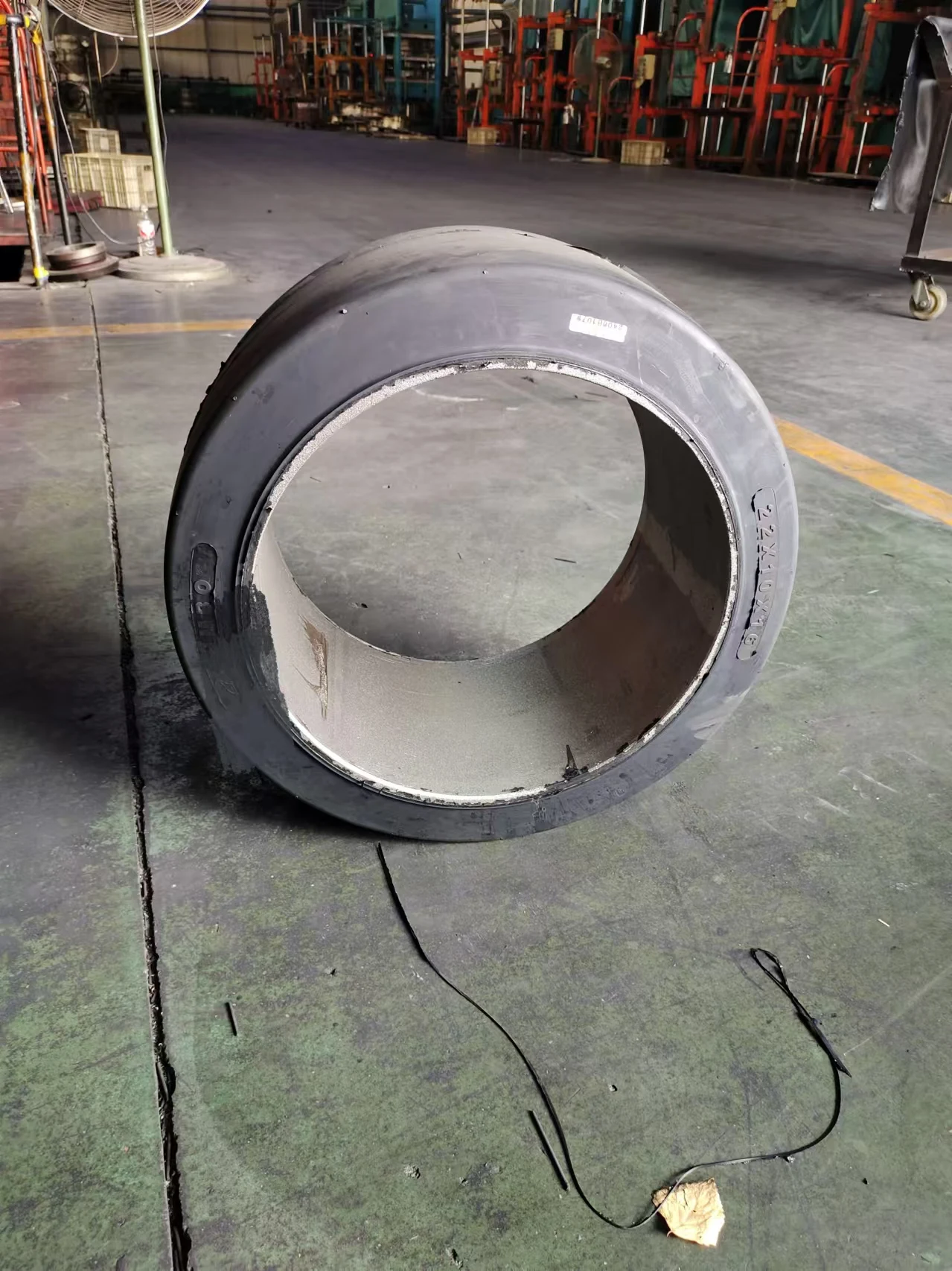 22x10x16 пресс для шин вилочного погрузчика твердых sm