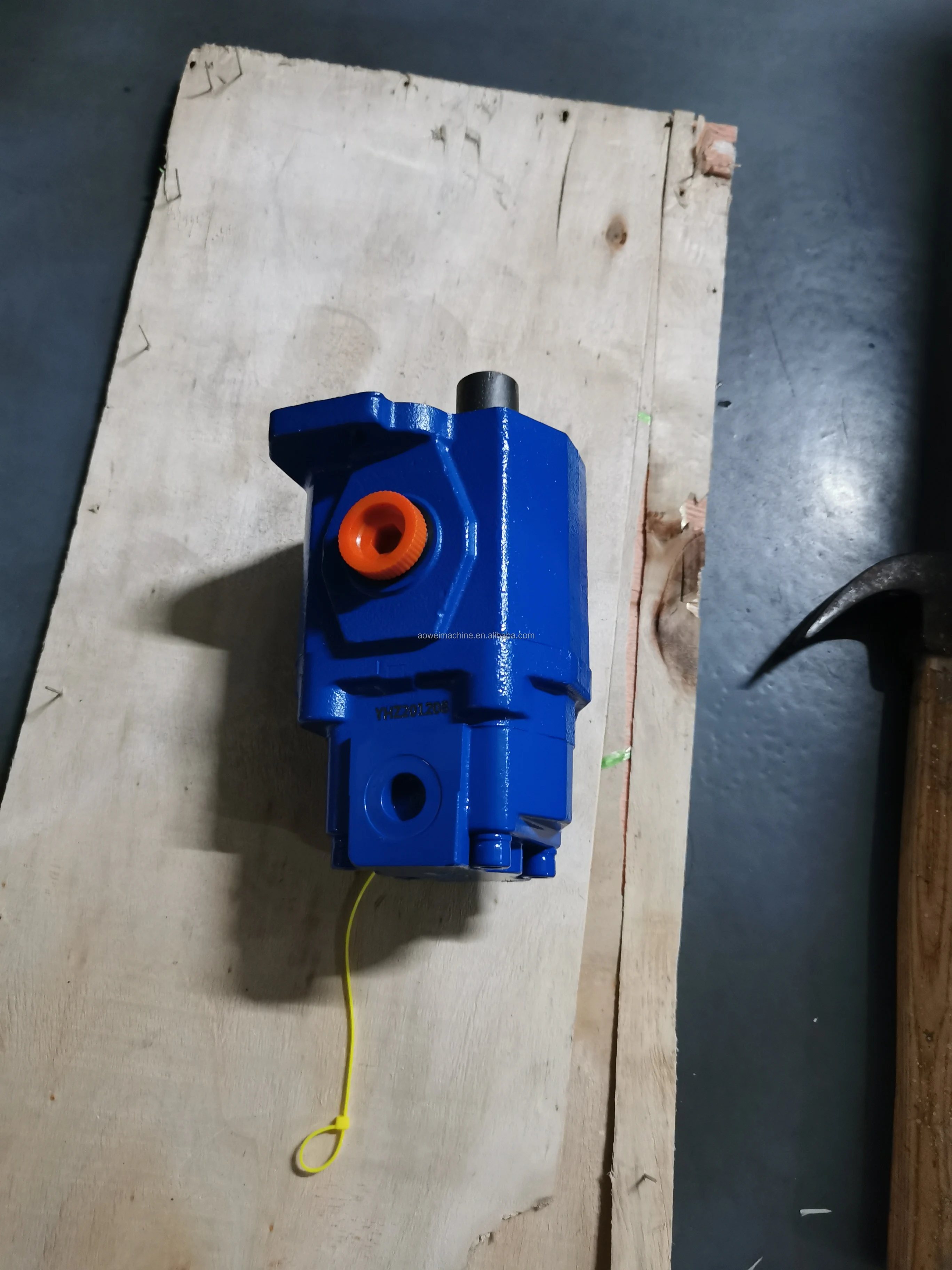 Поршневой насос UCHIDA REXROTH AP2D25LV1RS7 для экскаватора EC55 EC60 DH55 DX55 R55