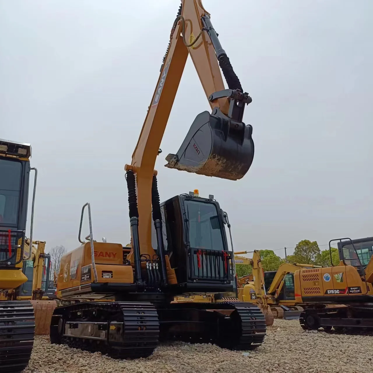Used Medium Sany 135c pro Second Hand Crawler Excavator Sany Sy135c Sany135 SY 95 C PRO sy135c 13.5TON in China