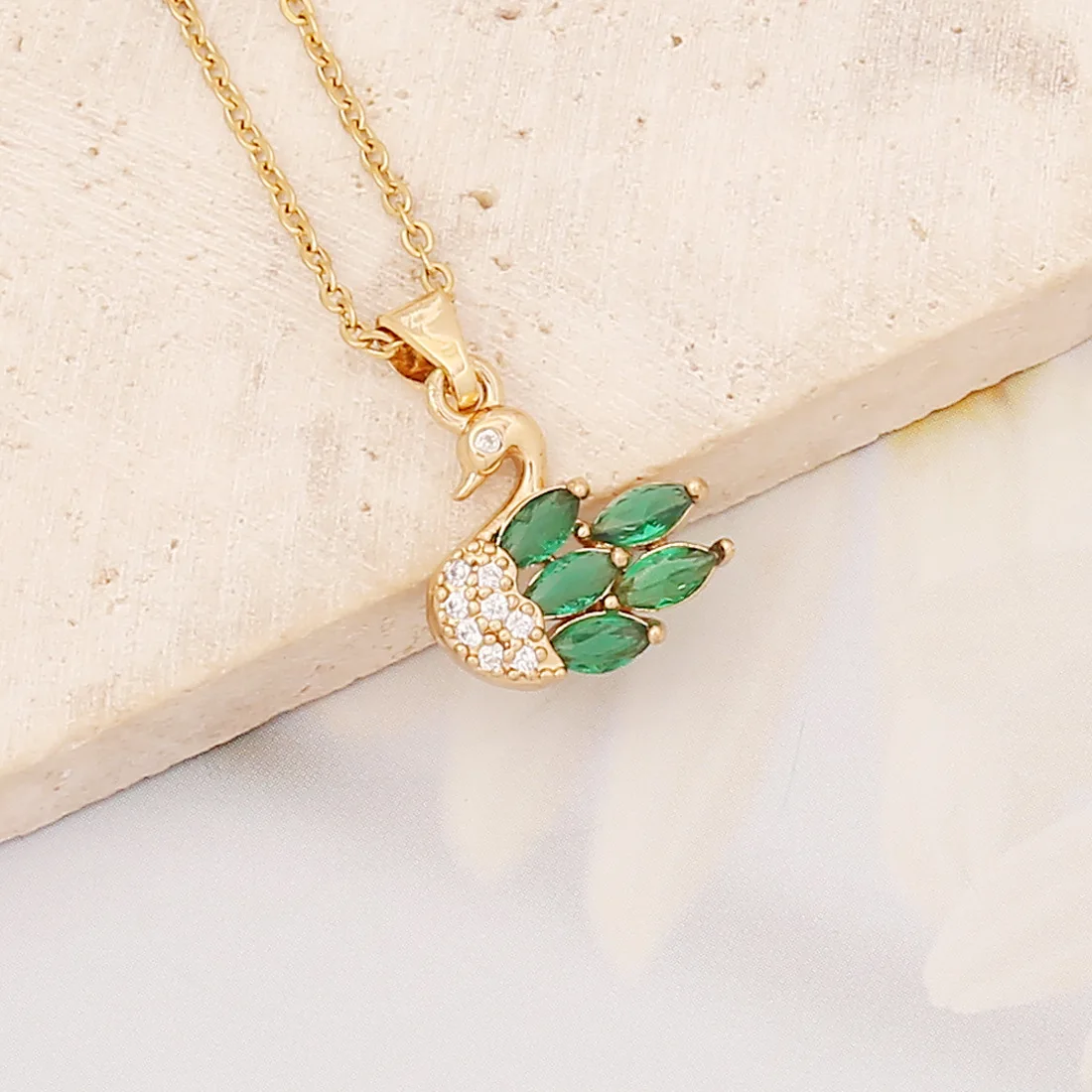 Gold Plated Swan Water Drop Wing Butterfly Leaf Flower Bowknot Zircon Green Emerald Color Pendant Necklace For Women