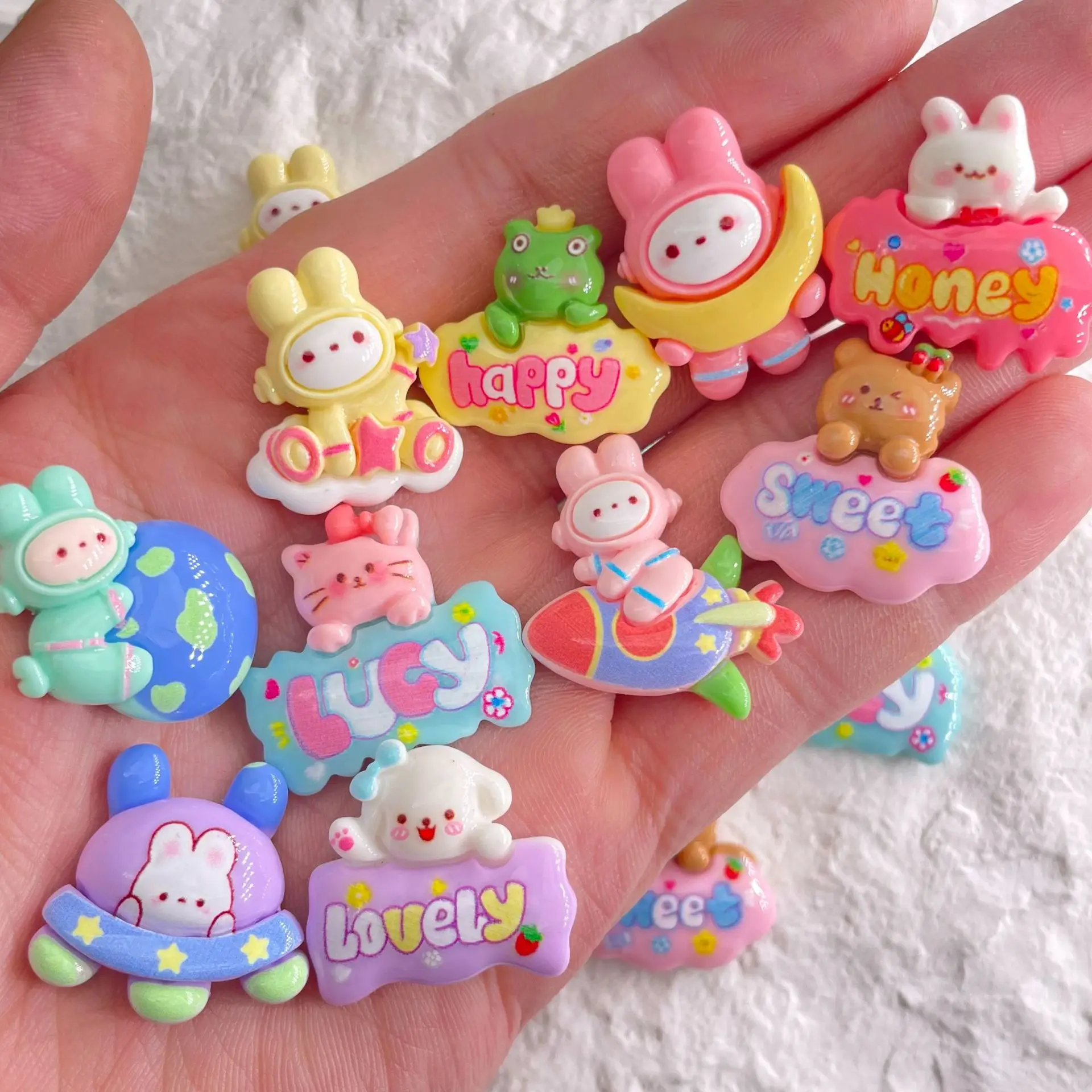 100Pcs Cartoon Lovely Space Dog Rabbit Resin Word Plate Flatback Cabochon Scrapbook Kawaii DIY Embellishments Phone Accessories