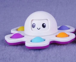 Hot Selling Rotating Octopus Silicone Fidget Toy Octopus Push Bubble Popping Keychain
