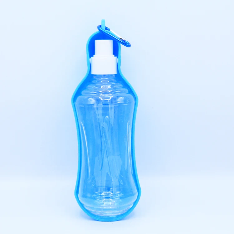 Factory Wholesale New Outdoor Portable Folding Dog Water Kettle 550ml Medium and Large Dog Drinking Bottle