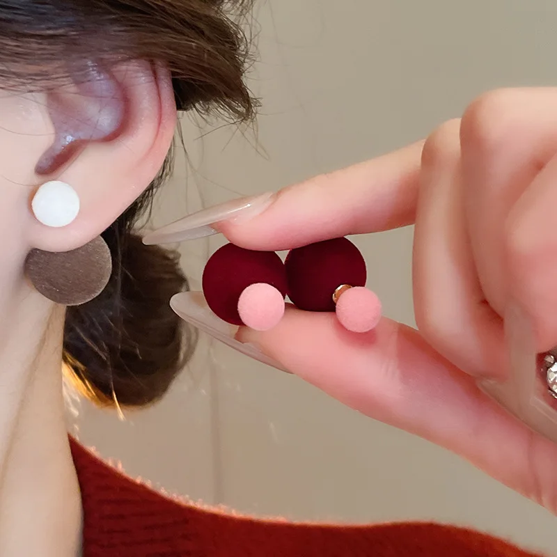 Winter Fashion Jewelry Earrings Women Stud Round Ball Shaped Flocking Earrings For Women Wholesale
