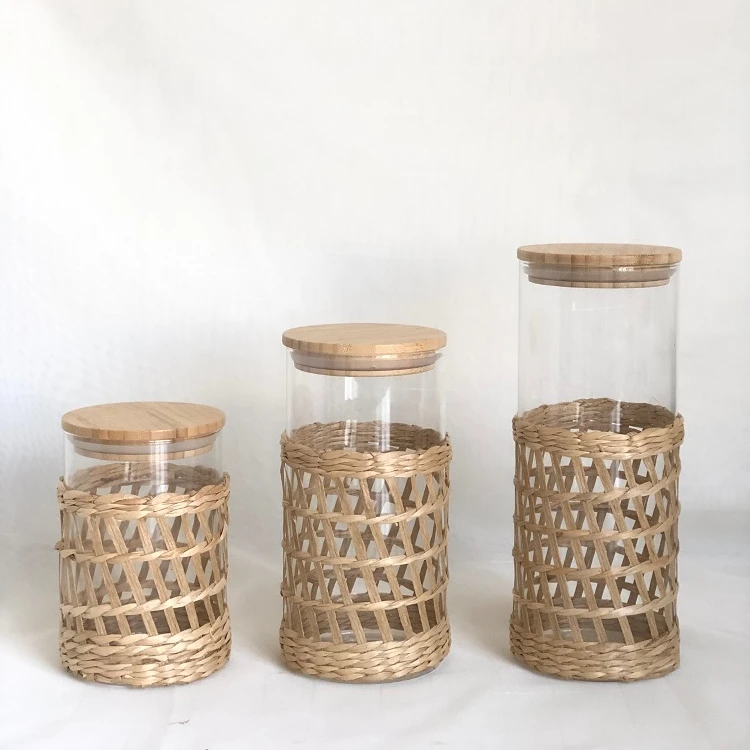 wholesale high borosilicate air tight glass food storage jar and bottle with wicker and bamboo lid