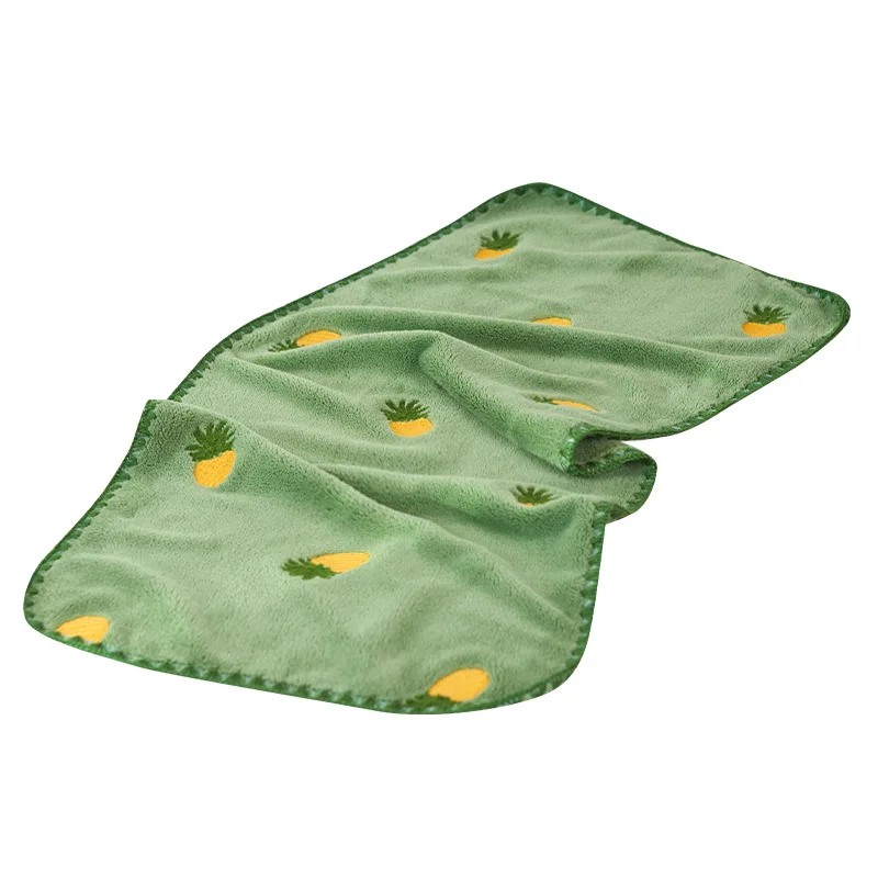 Absorbent soft coral suede towels do not shed easily